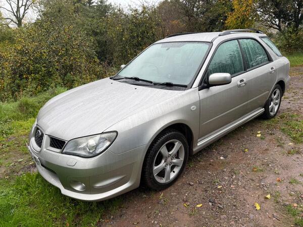 Subaru Impreza 2.0 R Sport 5dr