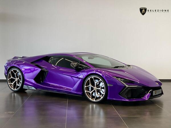 Lamborghini Revuelto 6.5 V12 HPEV 3.8kWh AMT 4WD Euro 6 2dr
