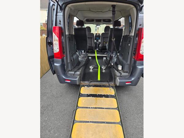 Peugeot Expert 2.0 HDi 2.7t Panel Van 4dr Diesel Manual L1 H1 (168 g/km, 128 bhp)