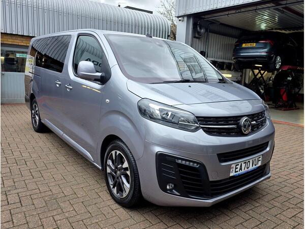 Vauxhall Vivaro Life 2.0 Turbo D Elite L LWB Euro 6 (s/s) 5dr (8 Seat)