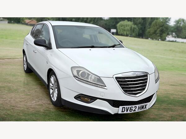 Chrysler Delta 1.4 M-Air SE Euro 5 (s/s) 5dr