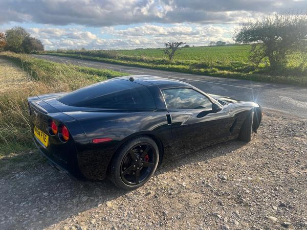 Chevrolet Corvette 6.0 V8 Coupe 2dr Petrol Manual (400 bhp)