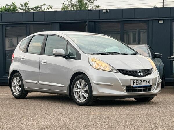 Honda Jazz 1.4 i-VTEC ES CVT Euro 5 5dr
