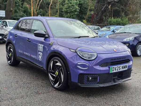Abarth 600e 54kWh Scorpionissima Auto 5dr