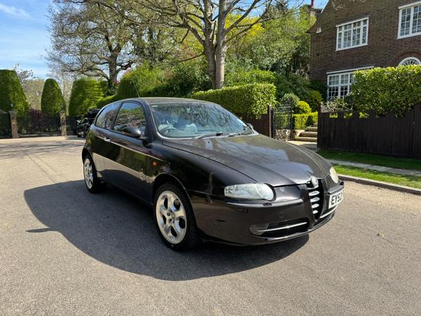 Alfa Romeo 147 2.0 T.Spark Lusso 3dr