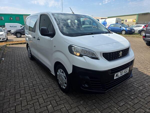 Peugeot Expert 1.5 BlueHDi COMBI VAN