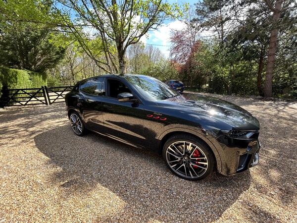 Maserati Levante 3.8 V8 Trofeo ZF 4WD Euro 6 (s/s) 5dr