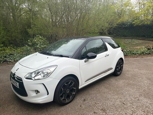 Citroen DS3 1.6 VTi DStyle Plus Euro 5 3dr