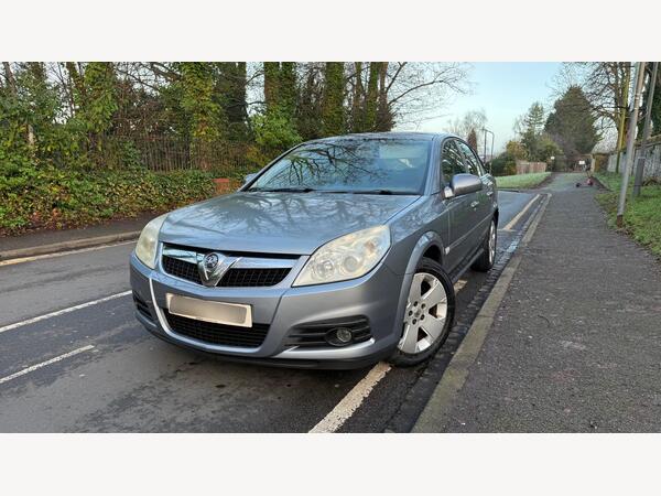 Vauxhall Vectra 2.2i 16v Elite 5dr