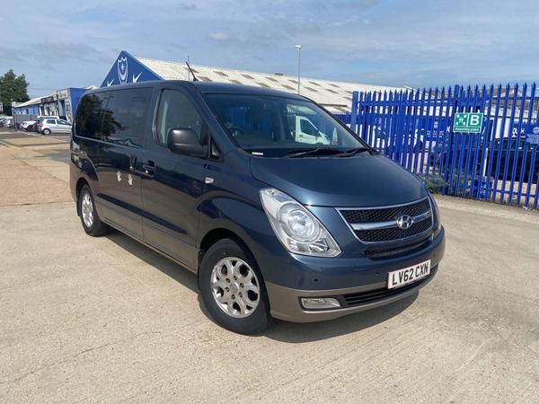 Hyundai i800 2.5 CRDi Style Euro 5 5dr
