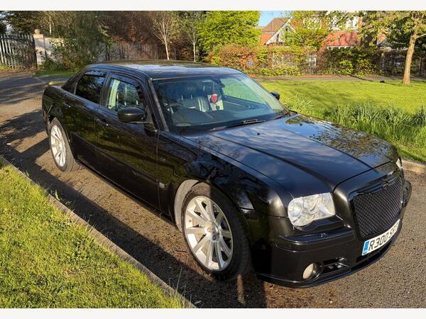 Chrysler 300C 6.1 Hemi V8 SRT-8 4dr