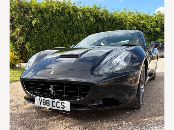 Ferrari California 4.3 Convertible 2dr Petrol F1 DCT Euro 5 (453 bhp)