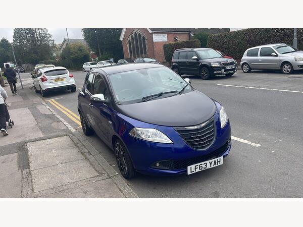 Chrysler Ypsilon 1.2 S-Series Euro 5 (s/s) 5dr