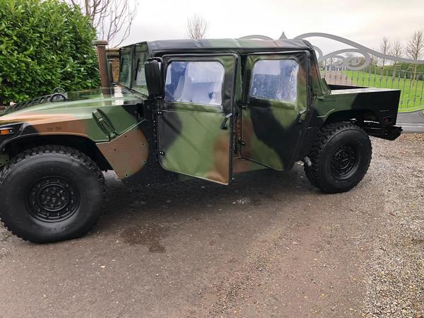 Hummer H1
