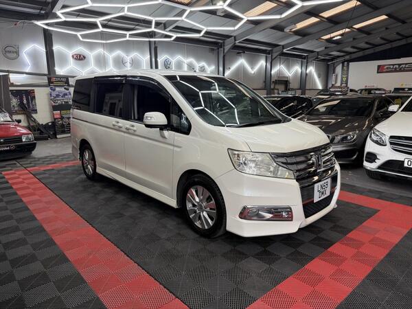 Honda Stepwagon 7 Seater Automatic 2dr