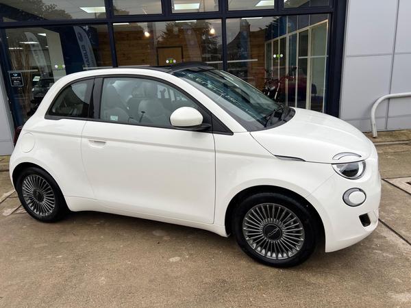 Fiat 500e C 42kWh Icon Auto 2dr