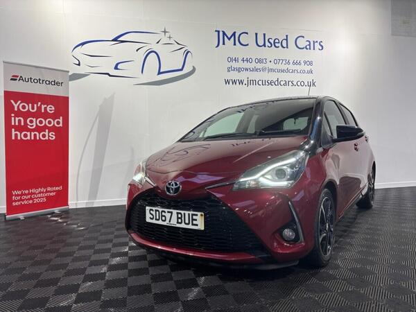 Toyota Yaris 1.5 VVT-i Blue Bi-Tone Euro 6 5dr