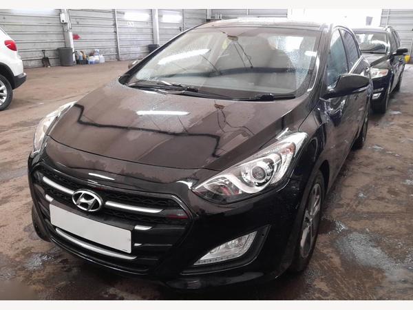 Hyundai i30 1.6 CRDi Blue Drive SE Nav DCT Euro 6 (s/s) 5dr