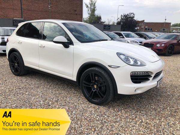 Porsche Cayenne 3.0 TD V6 Tiptronic 4WD Euro 5 (s/s) 5dr