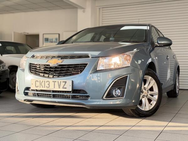 Chevrolet Cruze 1.6 LT Euro 5 5dr