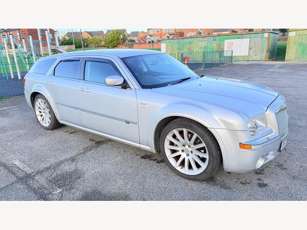 Chrysler 300C 3.0 CRD V6 SRT Design 5dr