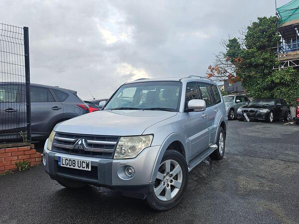 Mitsubishi Shogun 3.2 DI-DC Elegance Auto 4WD Euro 4 5dr LWB