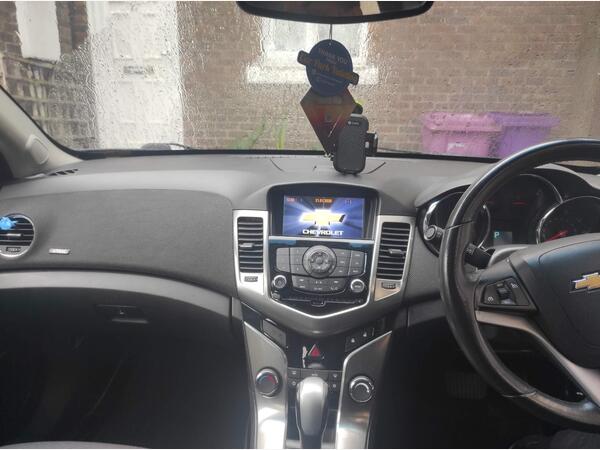 Chevrolet Cruze 1.8 LTZ Auto Euro 5 5dr (Nav)