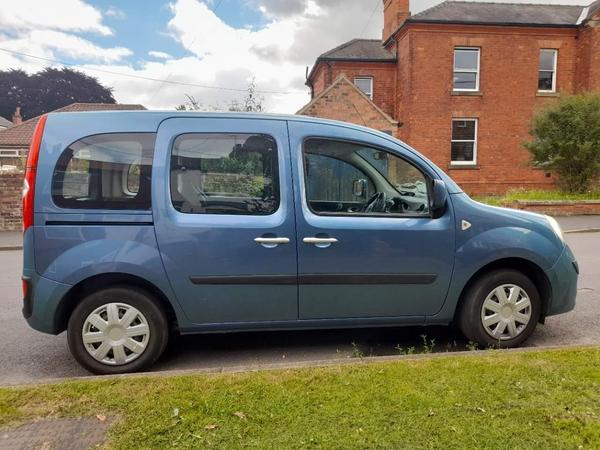 Renault Kangoo 1.6 16V Expression Auto Euro 5 5dr