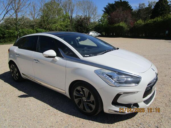 Citroen DS5 2.0 HDi DSport EAT6 Euro 5 5dr