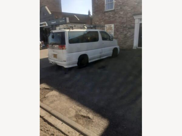 Nissan Elgrand Bodykit