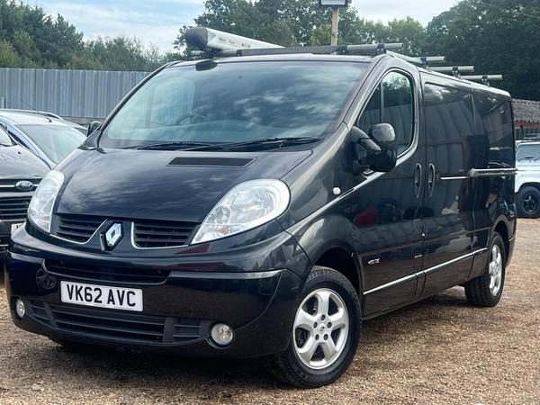 Renault Trafic 2.0 dCi LL29 Sport Crew Van L3 H1 4dr (Phase 3, 6 Seats)