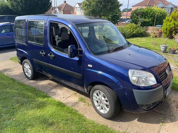 Fiat Doblo 1.4 Dynamic Estate 5dr Petrol Manual (174 g/km, 77 bhp)
