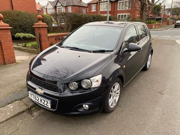 Chevrolet Aveo 1.4 LTZ Auto Euro 5 5dr