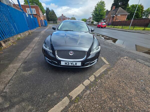 Jaguar XJ 3.0d V6 Portfolio Auto Euro 5 (s/s) 4dr (LWB)