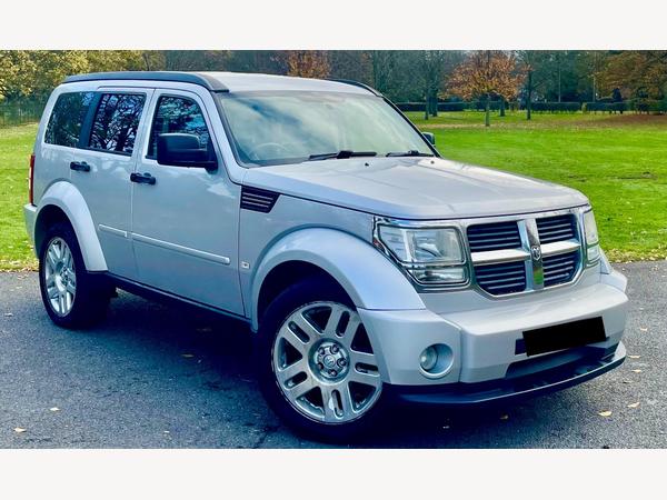 Dodge Nitro 2.8 CRD SXT 5dr
