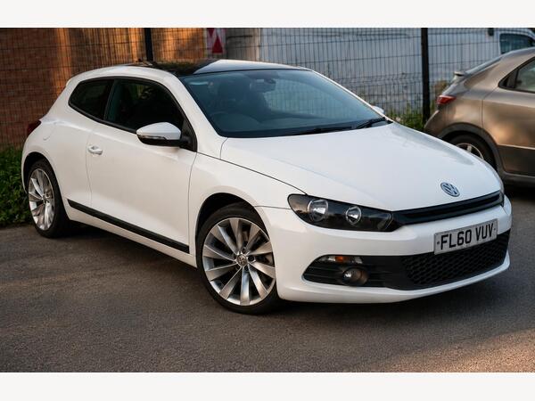 Volkswagen Scirocco 2.0 TDI GT DSG Euro 5 3dr