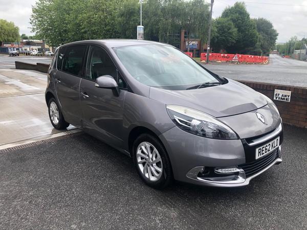 Renault Scenic 1.6 VVT Dynamique TomTom Euro 5 5dr