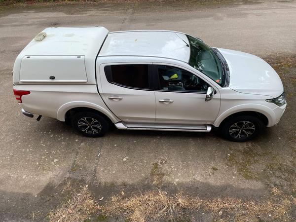 Fiat Fullback 2.4D LX Auto 4WD Euro 6 4dr (Euro 6)