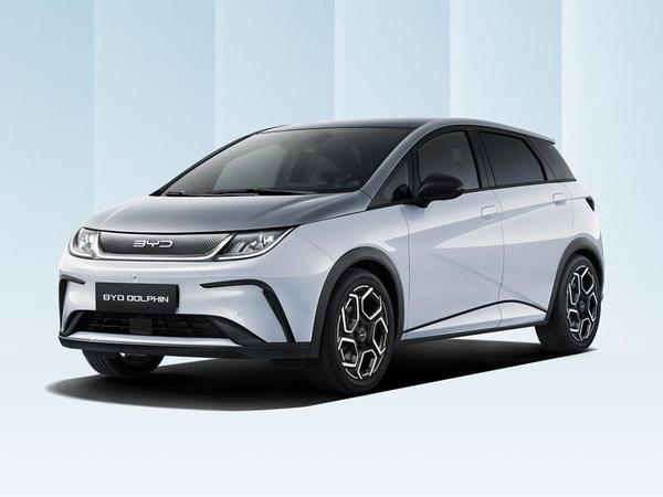 BYD Dolphin 60.48kWh Design Auto 5dr
