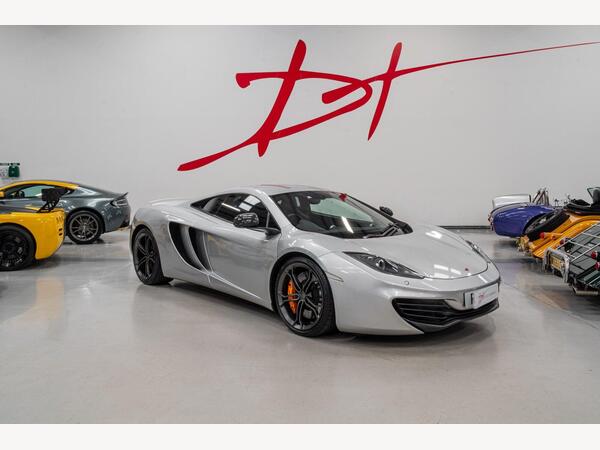McLaren 12C 3.8T V8 SSG Euro 5 2dr