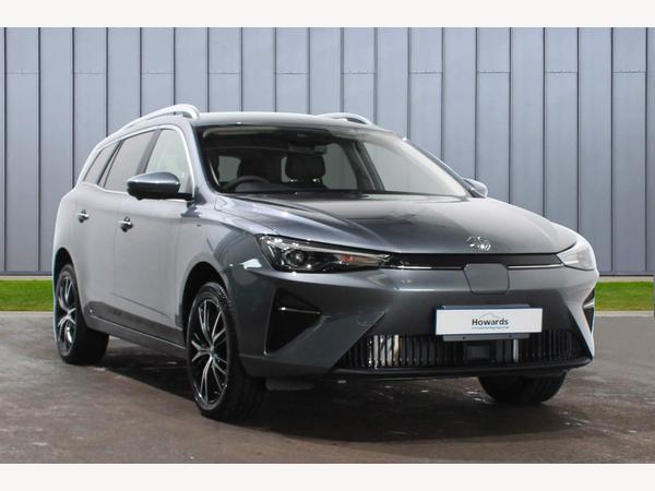 MG MG5 61.1kWh Trophy Auto 5dr