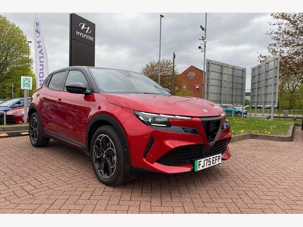 Alfa Romeo Junior 54kWh Elettrica Speciale Auto 5dr