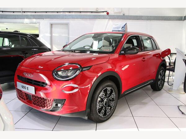 Fiat 600e 54kWh RED Auto 5dr