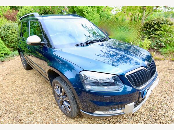 Skoda Yeti Only 28,000 miles 1.2 TSI SE Drive Outdoor 5dr Petrol DSG Euro 6 (s/s) (110 ps)