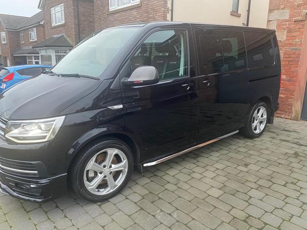 Volkswagen Transporter Sportline 2.0 BiTDI T32 BlueMotion Tech Sportline Crew Van 5dr Diesel Manual Euro 6 (s/s) (204 ps)