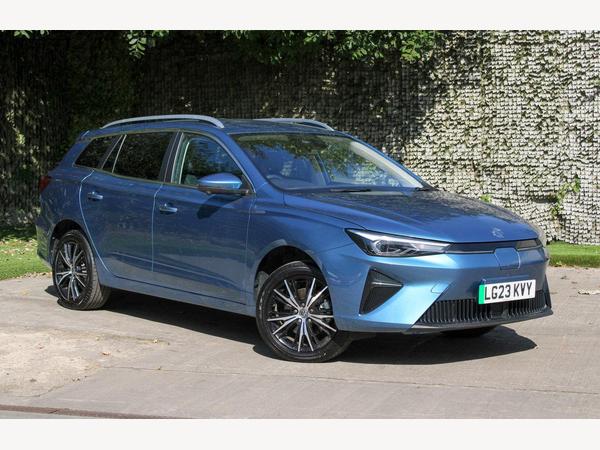 MG MG5 61.1kWh Trophy Auto 5dr