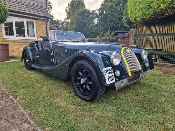 Morgan 4/4 1.8 70th Anniversary 2dr