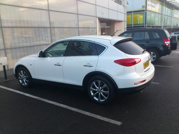 Infiniti EX 3.0 30d V6 Black Premium SUV 5dr Diesel Auto 4WD Euro 5 (238 ps)