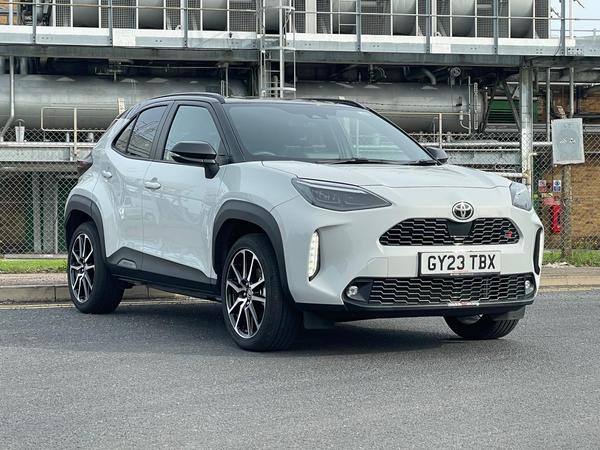 Toyota Yaris Cross 1.5 VVT-h GR SPORT E-CVT Euro 6 (s/s) 5dr