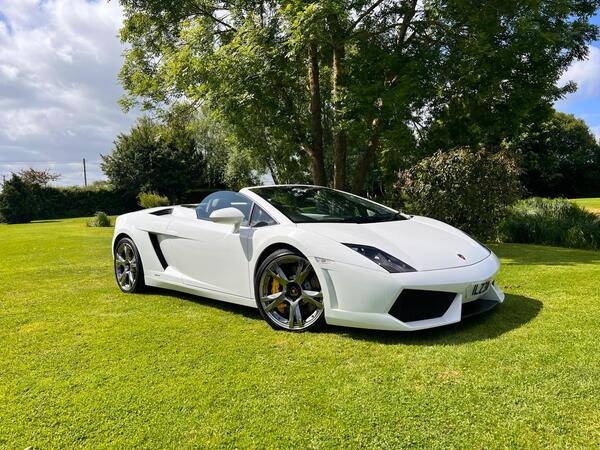 Lamborghini Gallardo 5.2 V10 LP 560-4 Spyder EGear 4WD Euro 5 2dr